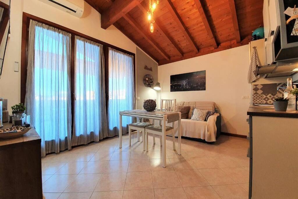 Il Torchio Rooftop Apartment With Wide Terrace Sirmione Exterior foto