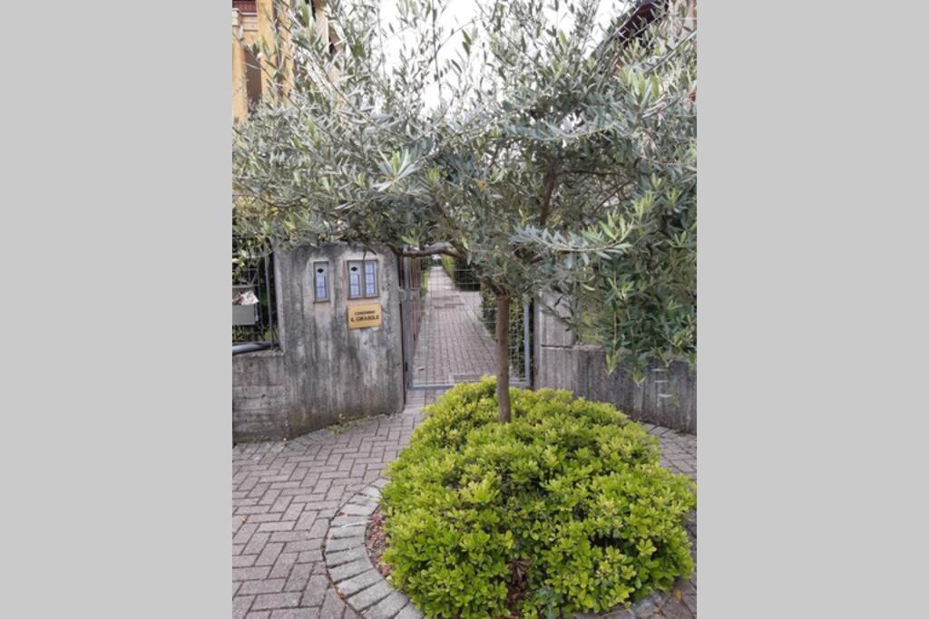 Il Torchio Rooftop Apartment With Wide Terrace Sirmione Exterior foto